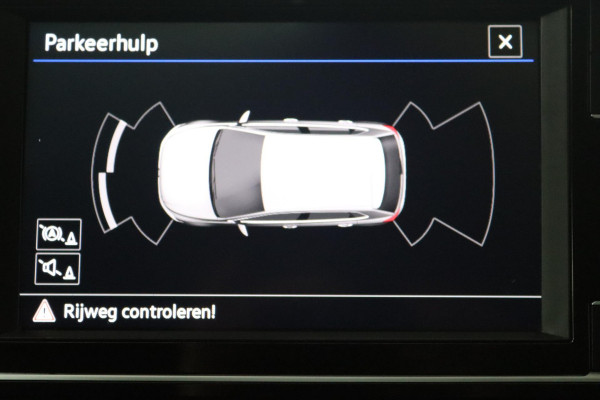 Volkswagen Polo 1.0 TSI Life (VIRTUAL COCKPIT, ADAPTIVE CRUISE, PARKEERSENSOREN V+A, CARPLAY, NL-AUTO, GOED ONDERHOUDEN)