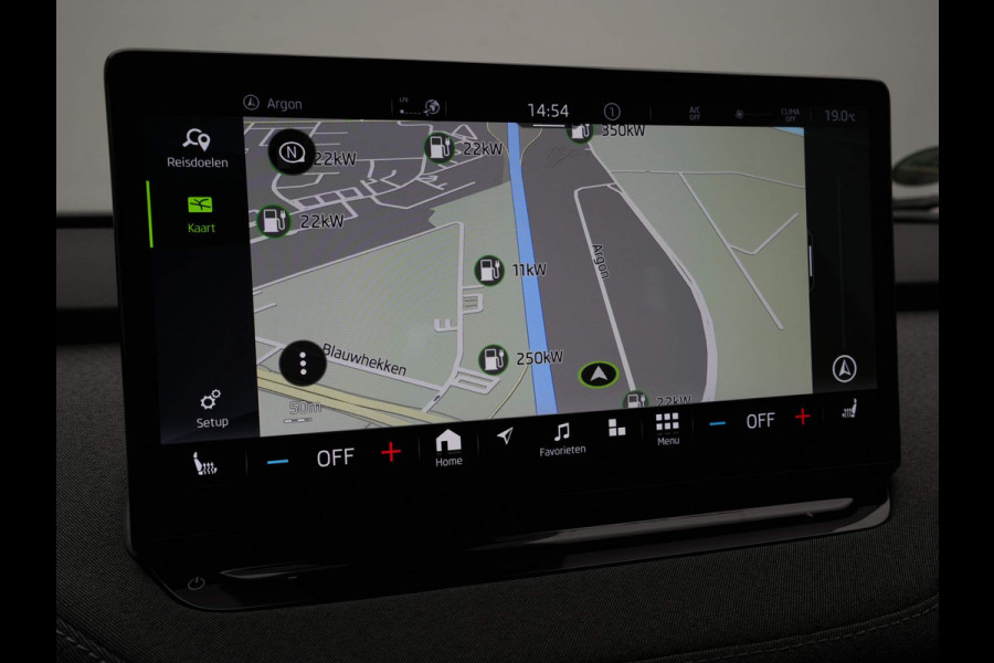 Škoda ENYAQ iV 80 204pk Navigatie Trekhaak Stuurverwarming Acc 21