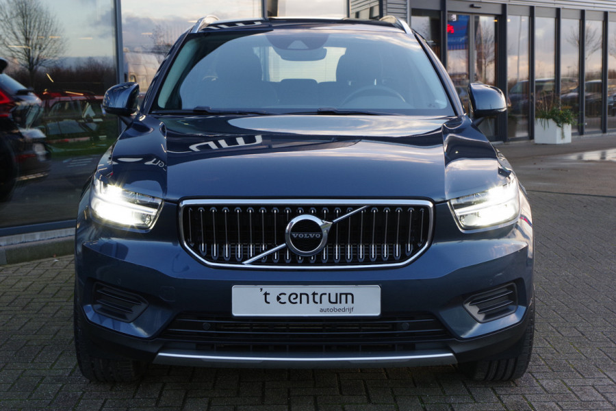 Volvo XC40 1.5 T4 211 PK Recharge PHEV Inscription Expression, Camera, 19" LM, Carplay