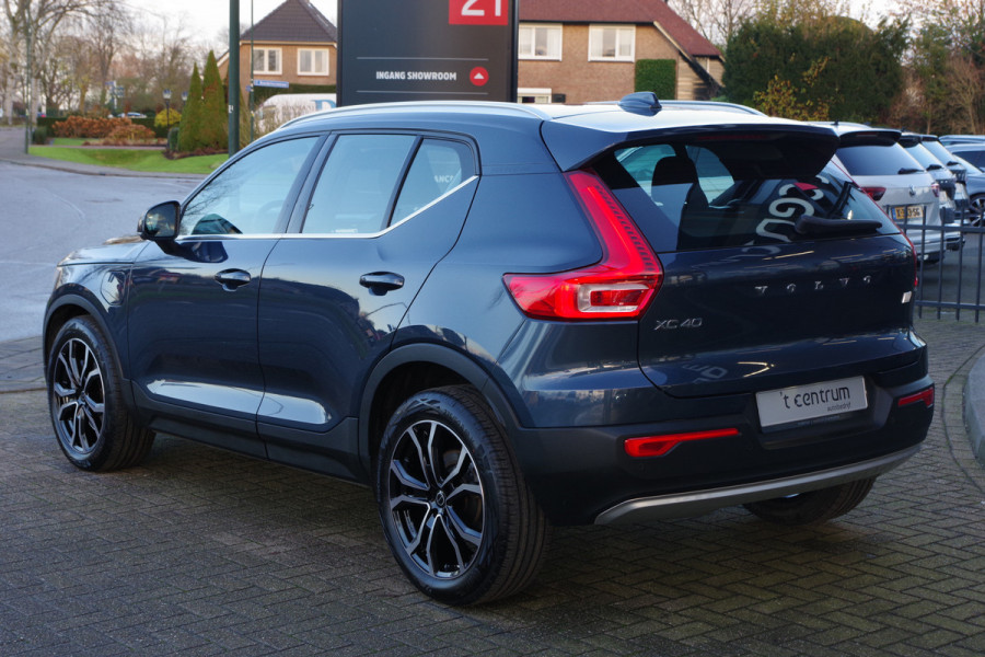 Volvo XC40 1.5 T4 211 PK Recharge PHEV Inscription Expression, Camera, 19" LM, Carplay