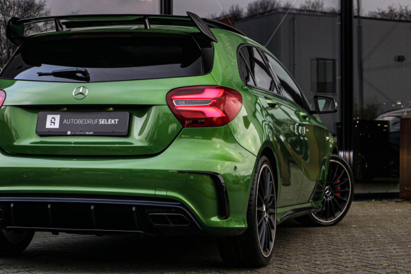 Mercedes-Benz A-Klasse 45 AMG 4MATIC - PERFORMANCE - PANO - A45