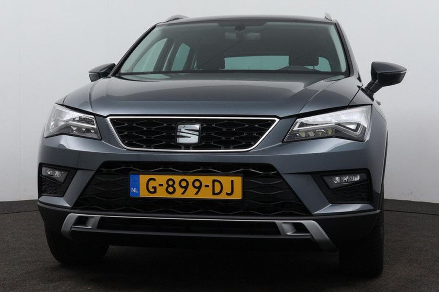 Seat Ateca 1.0 EcoTSI Style Business Intense Sport (CARPLAY, CAMERA, 1e EIGENAAR, GOED ONDERHOUDEN)