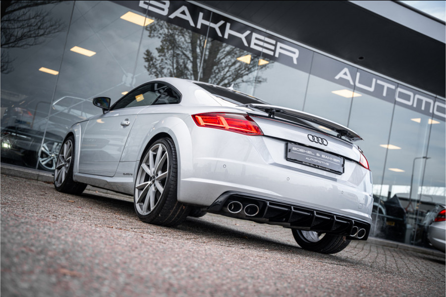 Audi TT TTS quattro Competition - B&O - Matrix - Diamond Stitch