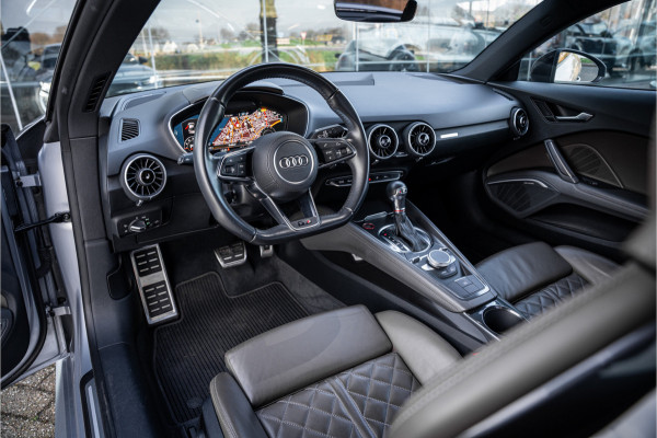 Audi TT TTS quattro Competition - B&O - Matrix - Diamond Stitch