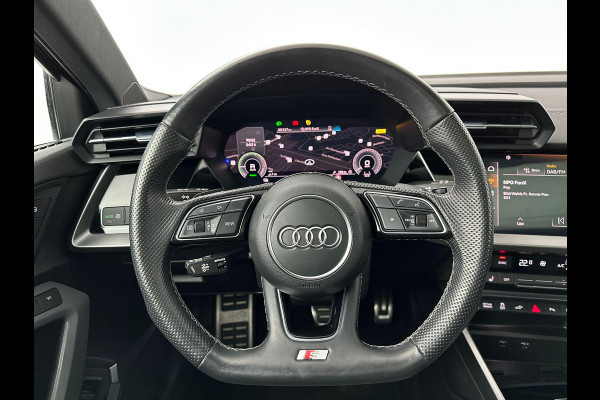 Audi A3 Sportback 40 TFSI e Advanced edition Pano Massage ACC Carplay S-line