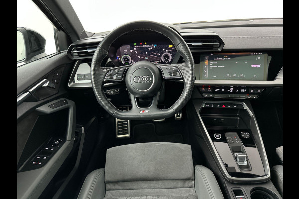 Audi A3 Sportback 40 TFSI e Advanced edition Pano Massage ACC Carplay S-line