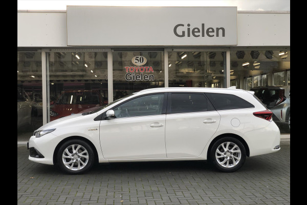 Toyota Auris Touring Sports 1.8 Hybrid Dynamic | Navigatie, Cruise control, Stoelverwarming, Lichtmetalen velgen, Climate control