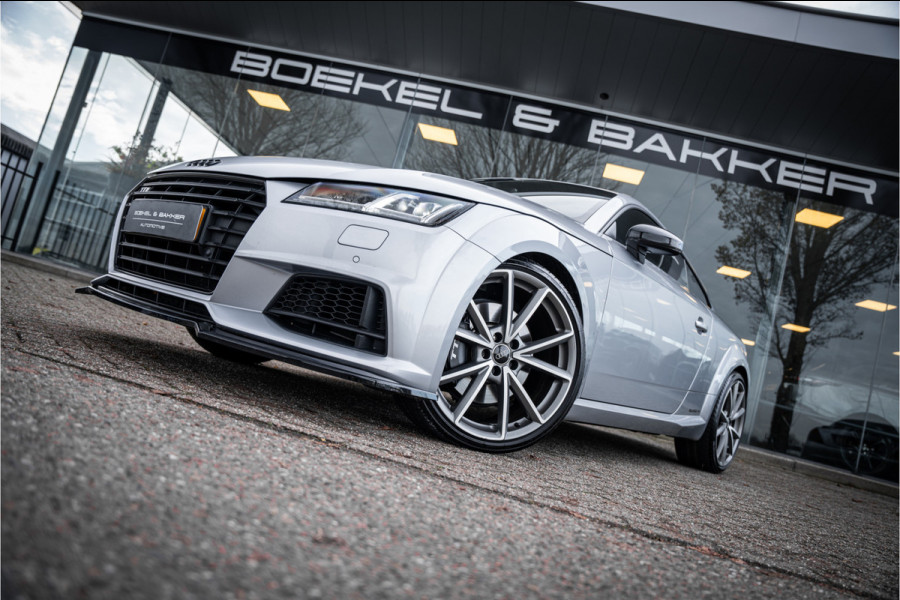 Audi TT TTS quattro Competition - B&O - Matrix - Diamond Stitch