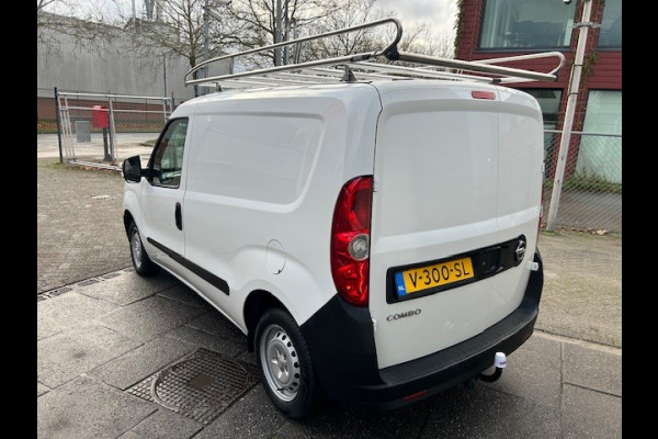 Opel Combo 1.6 CDTi L1H1 Edition AIRCO I TREKHAAK I IMPERIAAL I 1e EIGENAAR I COMPLETE ONDERHOUDSHISTORIE I DISTRIBUTIERIEM VERVANGEN I ALARM