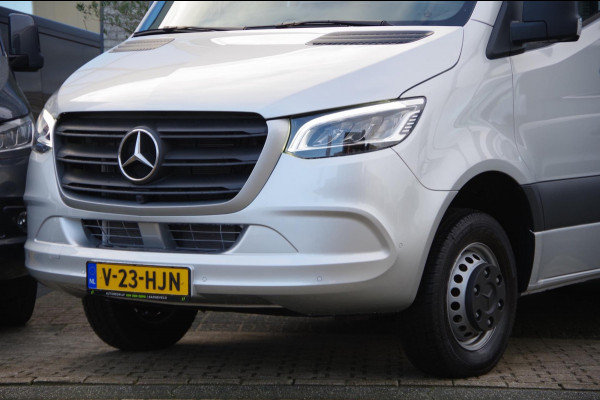 Mercedes-Benz Sprinter 519 1.9 CDI L2H1 AUT. LED, 2X SCHUIFDEUR, DUBBELLUCHT, PDC, LEDER, 3.5T TREKHAAK, 360 CAMERA, ADAPT CRUISE