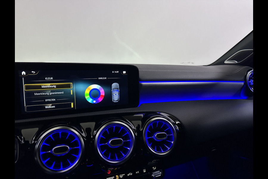 Mercedes-Benz A-Klasse 250 e AMG Edition Plug In Hybrid Dealer O.H 218pk PHEV | Adaptive Cruise | Burmester | Multibeam LED | Widescreen Navi | Sfeerverlichting | Apple Carplay | DAB |