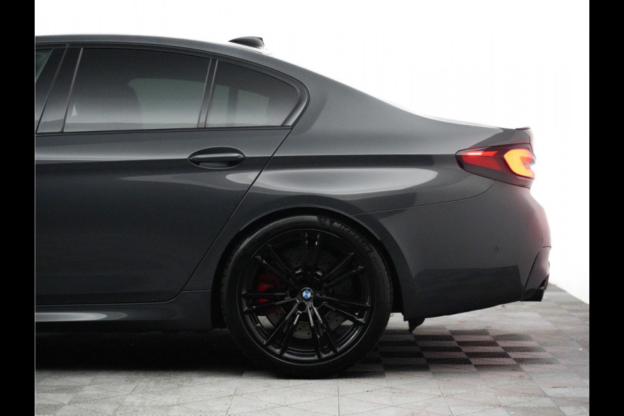 BMW M5 4.4 V8 626pk Competition (laser,full carbon,sportstoelen,head-up,harman kardon)