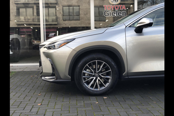 Lexus NX 450h+ AWD Executive Line | Head up display, 360 camera, Groot scherm, Stoelventilatie, Stuurverwarming, Geheugenfunctie