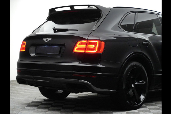 Bentley Bentayga 4.0 V8 S Mulliner Blackline Design Pack (full carbon,dvd,tv,nightvision,head-up)