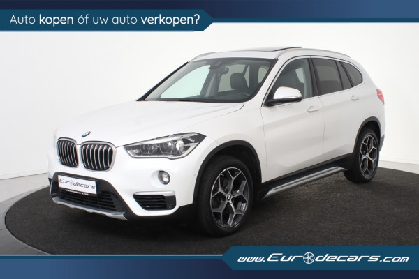 BMW X1 sDrive18i *1ste Eigenaar*Panoramadak*Leer*Navigatie*HUD*