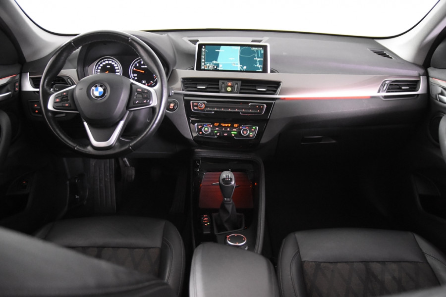 BMW X1 sDrive18i *1ste Eigenaar*Panoramadak*Leer*Navigatie*HUD*