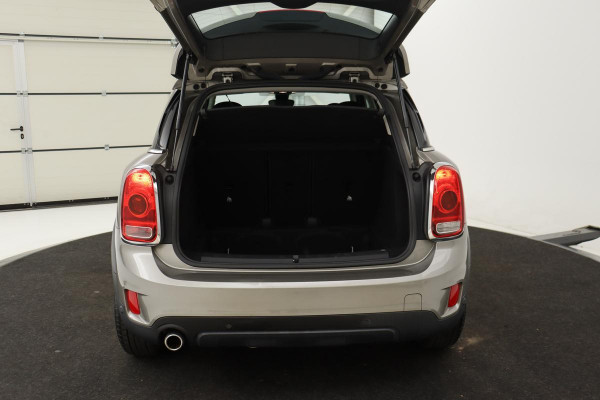 MINI Countryman 1.5 Cooper Business Edition | Carplay | Navigatie | Cruise control | Airco | PDC | Bluetooth