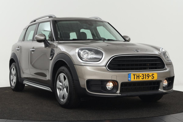 MINI Countryman 1.5 Cooper Business Edition | Carplay | Navigatie | Cruise control | Airco | PDC | Bluetooth