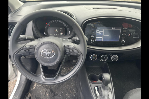 Toyota Aygo X 1.0 VVT-i S-CVT Play