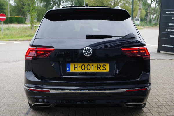 Volkswagen Tiguan Allspace 1.5 TSI 150 PK Automaat R-Line Highline Business 7p, Panoramadak, Elek. Trekhaak, Camera, Carplay