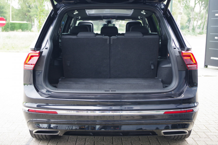 Volkswagen Tiguan Allspace 1.5 TSI 150 PK Automaat R-Line Highline Business 7p, Panoramadak, Elek. Trekhaak, Camera, Carplay