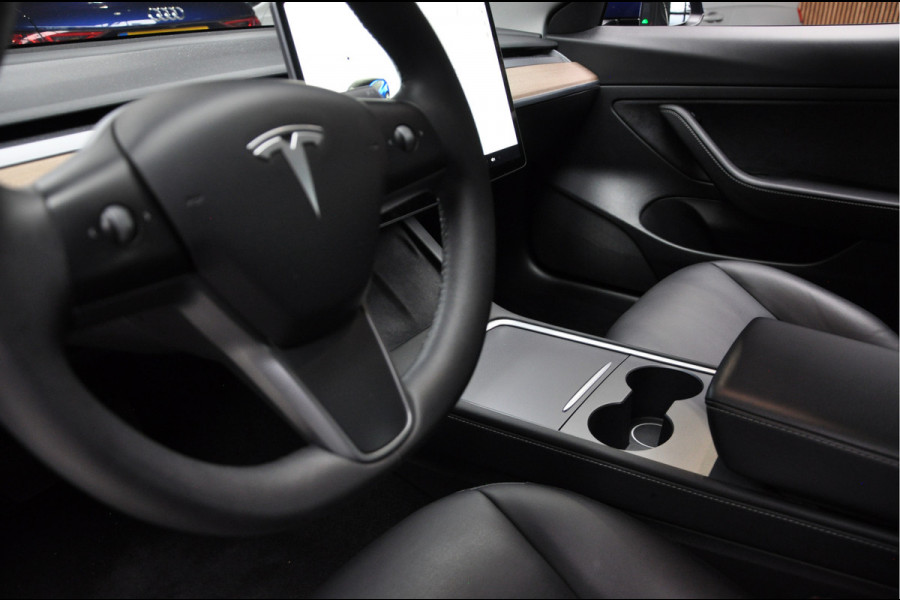 Tesla Model 3 Standard Autopilot ACC Lane Stuurverwarming Trekhaak afneembaar