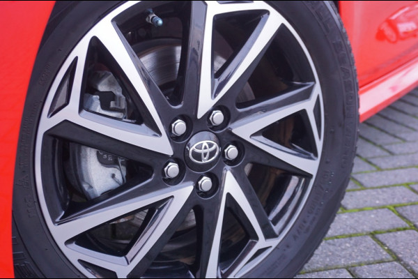 Toyota Yaris Hybrid TeamD AUTOMAAT CRUISE CONTROL | CAMERA | KEYLESS | STOEL