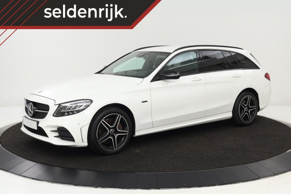 Mercedes-Benz C-Klasse 300e AMG Night | Stoelverwarming | Carplay | Camera | Leder/Alcantara | Full LED | Navigatie | Climate control | Park Assist