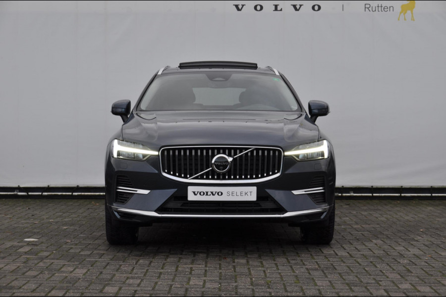 Volvo XC60 T6 350PK Long Range AWD Plus Bright / Adaptieve cruise control / Pilot Assist / 360 Camera / Panoramisch schuif-kantel dak / Lederen bekleding / Elektrisch bedienbare voorstoelen met geheugen / Stoelverwarming voor en achter / Apple Carplay /