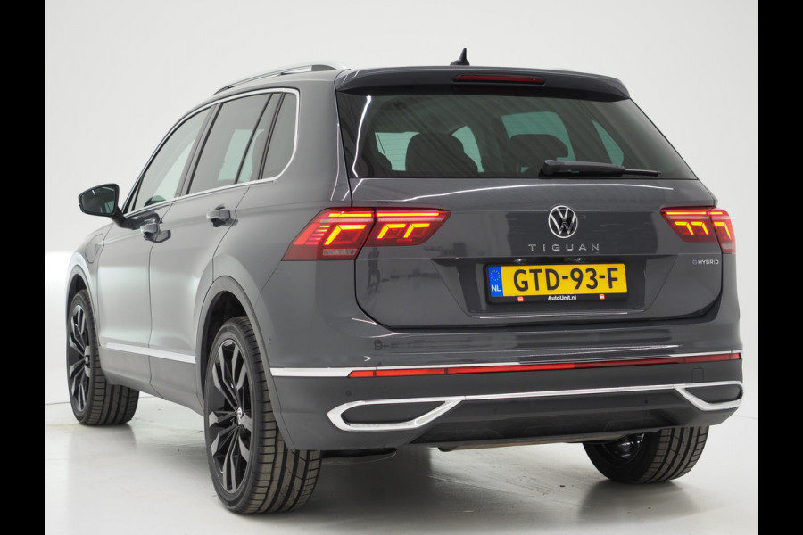 Volkswagen Tiguan 1.4 TSI eHybrid Elegance | Panoramadak | 360 | Adaptive Cruise | Keyless | Trekhaak