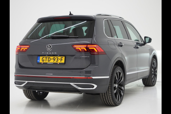 Volkswagen Tiguan 1.4 TSI eHybrid Elegance | Panoramadak | 360 | Adaptive Cruise | Keyless | Trekhaak