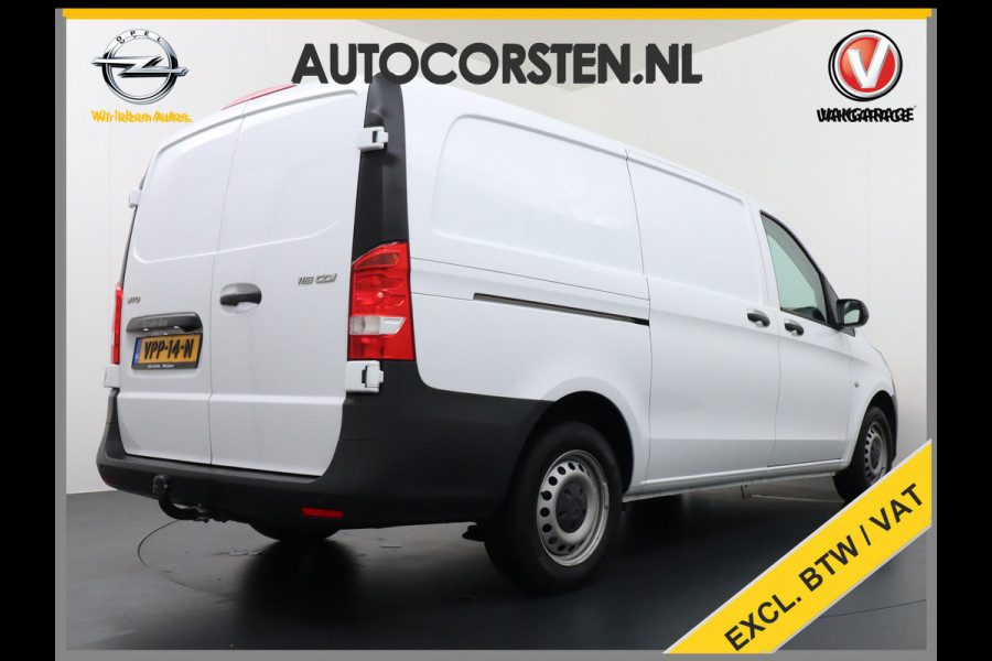 Mercedes-Benz Vito 116CDI 164PK Lang Trekhaak Airco Navi Camera Pdc Cruise Control Bluetooth Regen-Lichtsensor Aanhanger-Assist Schuifdeur Betonplex Vloer Wandaftimmering Achterdeuren Tussenwand 380NM Koppel 1e Eigenaar Euro 6 Zeer Compleet