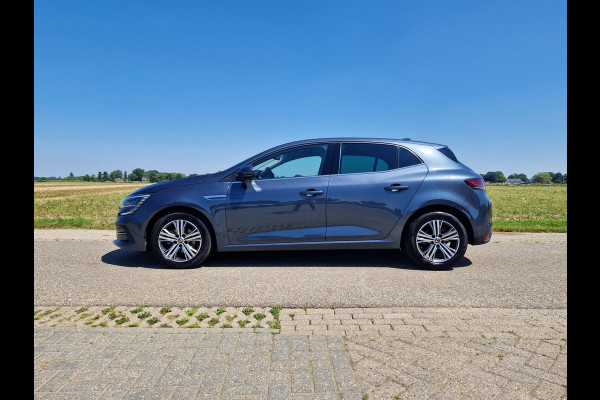 Renault Mégane 1.3 TCe Intens - 140 Pk - Euro 6 - Climate Control - ParkeerCamera - Apple.Carplay Android.Auto