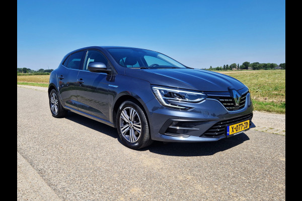 Renault Mégane 1.3 TCe Intens - 140 Pk - Euro 6 - Climate Control - ParkeerCamera - Apple.Carplay Android.Auto