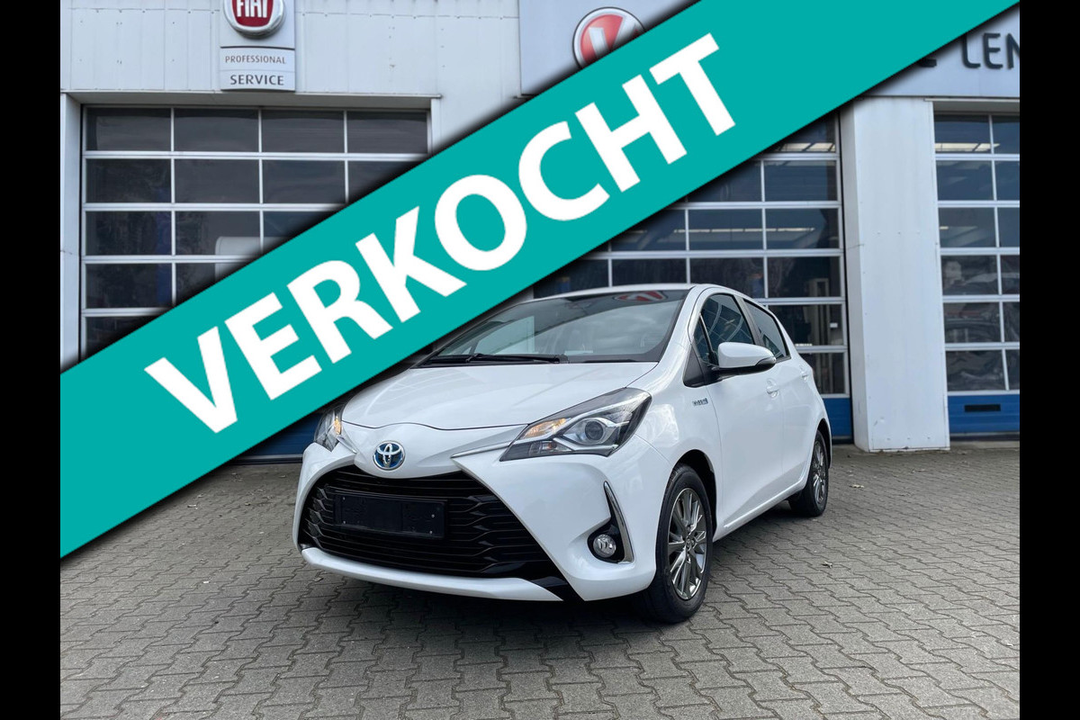 Toyota Yaris 1.5 Hybrid Dynamic Automaat (RIJKLAARPRIJS / BOVAG)