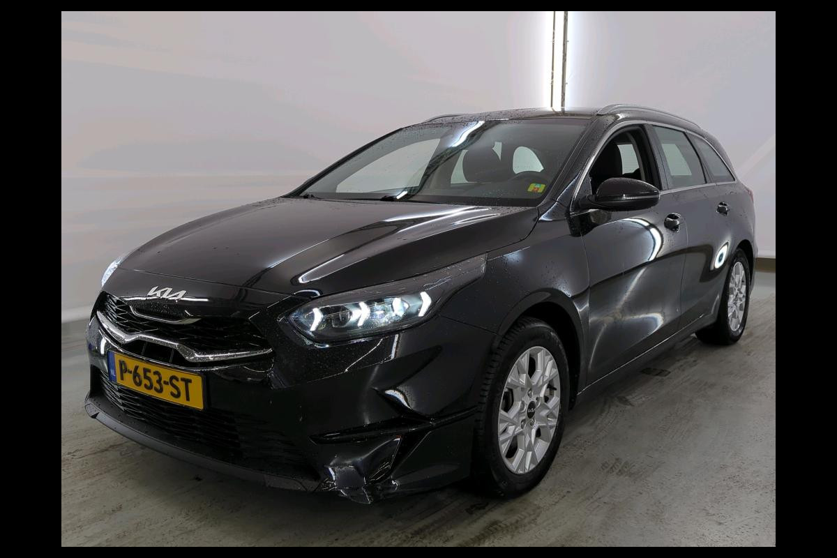 Kia Ceed Sportswagon 1.5 T-GDi DynamicLine NL AUTO | 4x in voorraad CAMERA | TREKHAAK | CARPLAY |