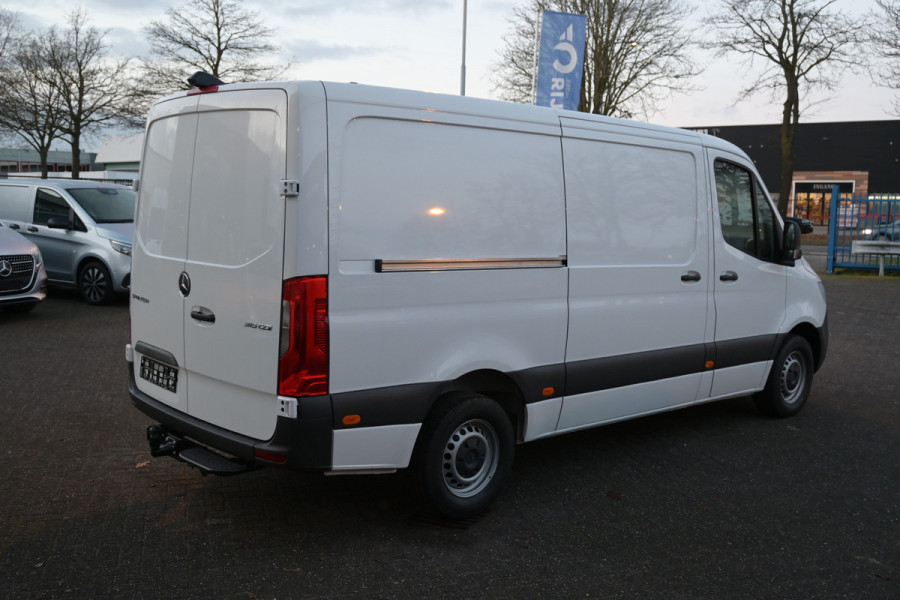 Mercedes-Benz Sprinter 315 CDI L2H1 Pro 3500kg trekhaak, Smartphone integratiepakket