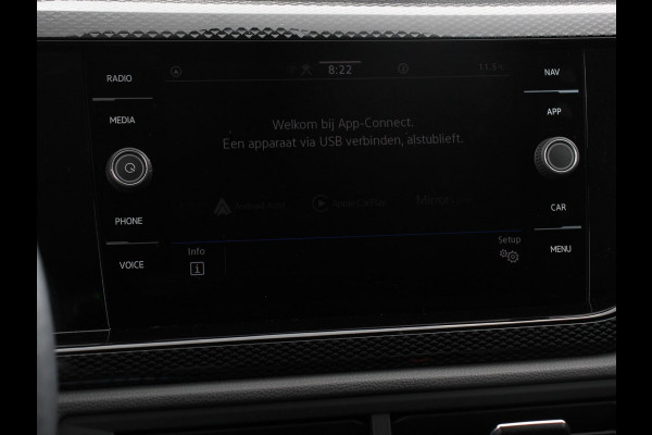 Volkswagen Polo 1.0 TSI DSG Life | Navigatie | Apple Carplay/Android Auto | Climate control | Parkeersensoren | LED | Adaptive cruise control | DAB+ | Dodehoek Assist | Verwarmde voorstoelen | Apple carplay/ Android auto