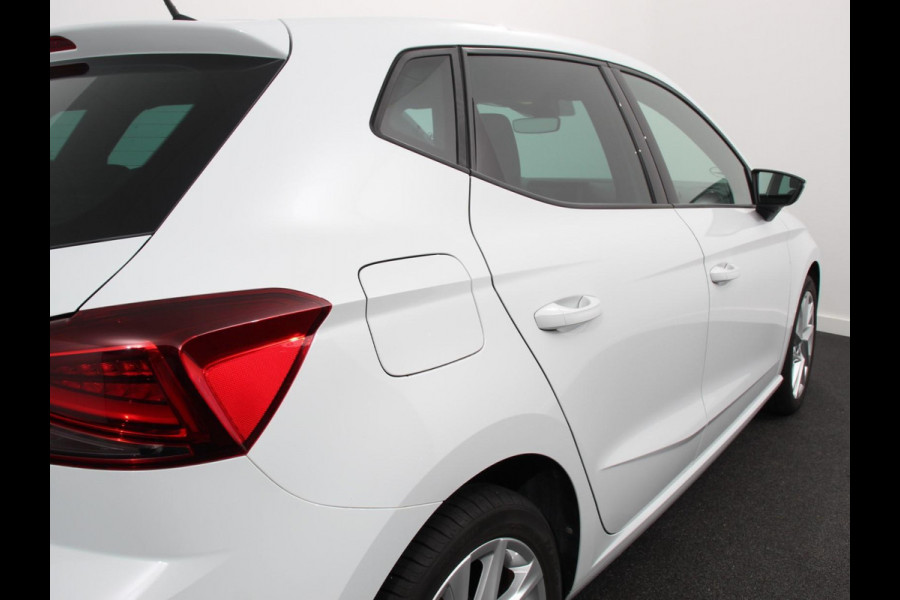 Seat Ibiza 1.0 EcoTSI FR Adaptive cruise control | Climate control | LED | Verwarmde voorstoelen| Parkeersensoren | Achteruitrij camera | Apple Caplay/ Andriod Auto