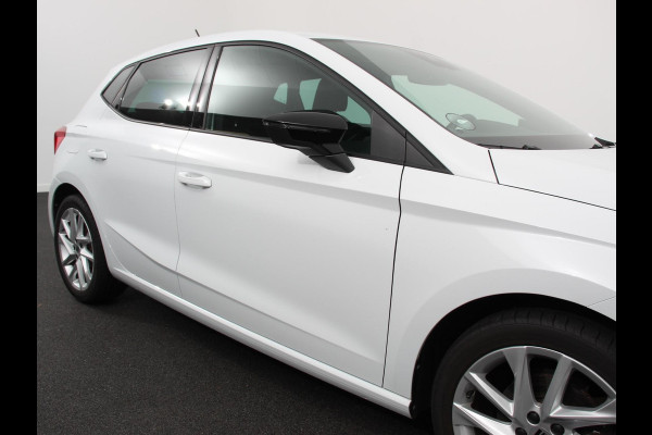 Seat Ibiza 1.0 EcoTSI FR Adaptive cruise control | Climate control | LED | Verwarmde voorstoelen| Parkeersensoren | Achteruitrij camera | Apple Caplay/ Andriod Auto