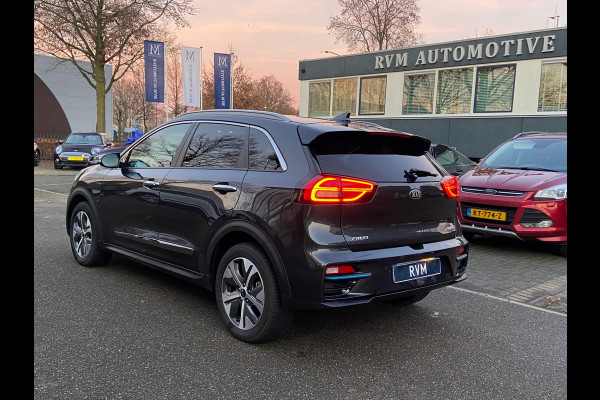 Kia e-Niro ExecutiveLine 64 kWh VAN 26.900 VOOR 24.770 EINDEJAARSVOORDEEL 2.130,- | JBL AUDIO | KIA GARANTIE T/M 2-2028