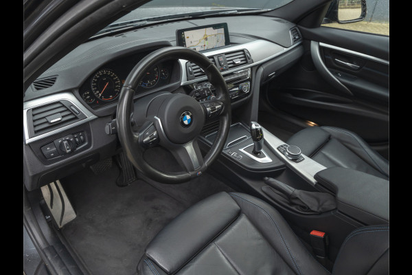 BMW 3 Serie Touring 318i M-Sport Shadow - Pano - Trekhaak - Navi Prof - LED