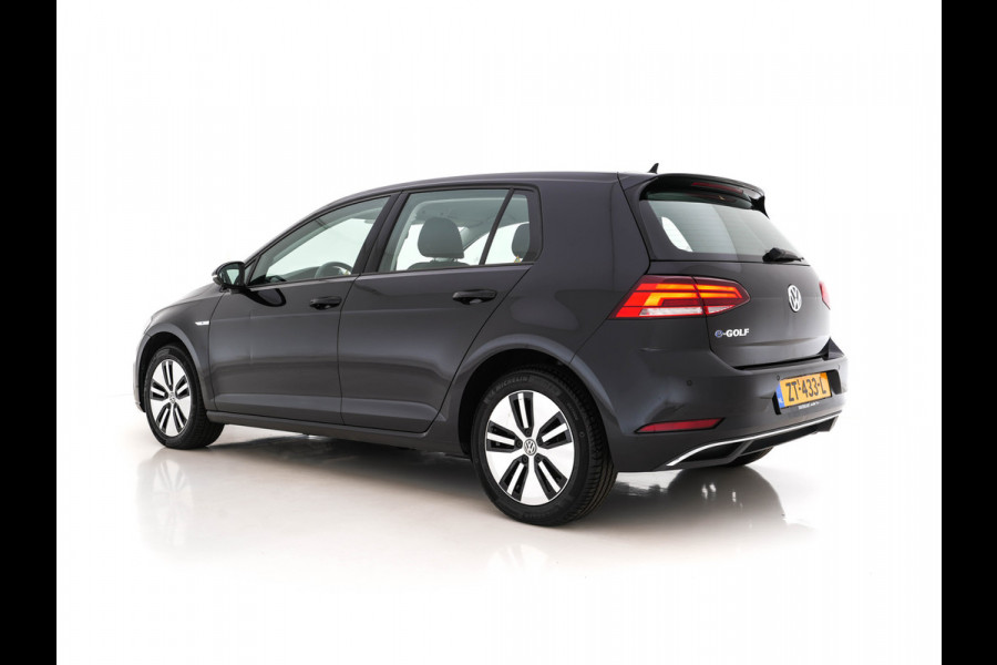 Volkswagen e-Golf (INCL-BTW) *HEATPUMP | ADAPTIVE-CRUISE | CAMERA | CCS-FASTLOADER | FULL-LED | NAVI-FULLMAP | COMFORT-SEATS | ECC | PDC | 16''ALU*