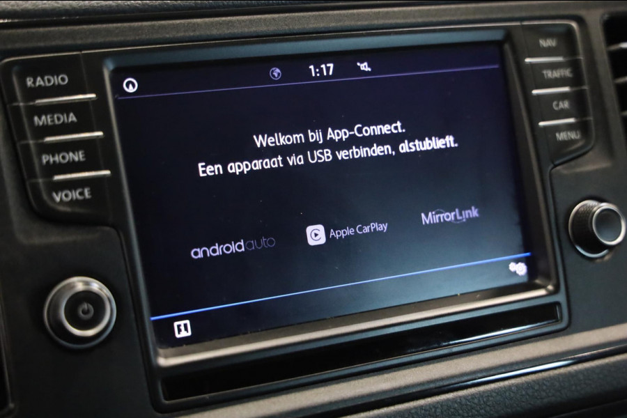 Volkswagen Crafter 2.0 TDI ZWART L3/H3 HIGHLINE CAMERA PDC CARPLAY TREKHAAK CRUISE CONTROL LEDER NAP LEASE / INRUIL MOG