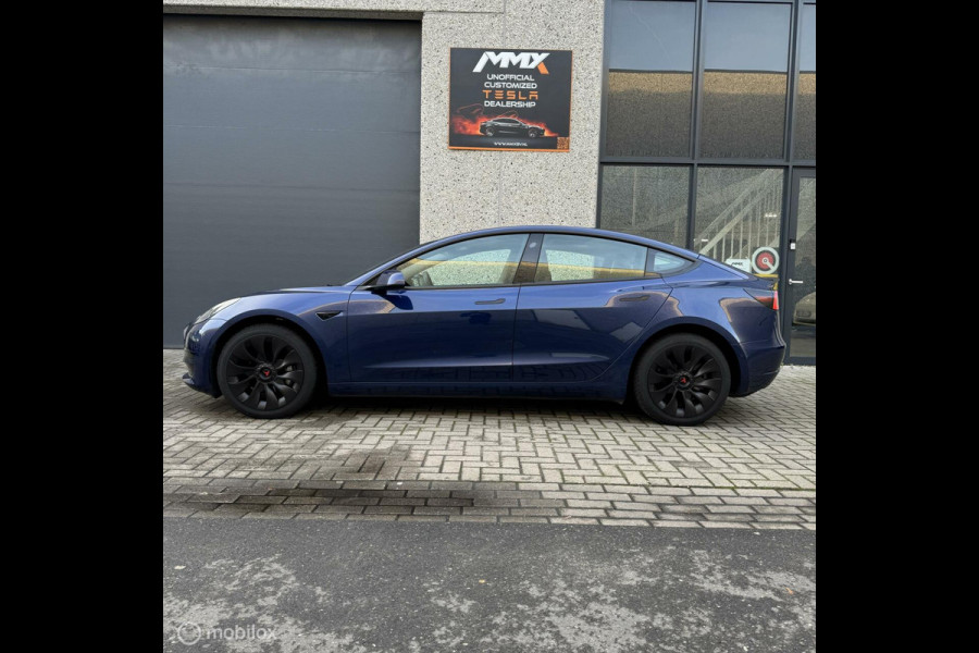 Tesla Model 3 SR+ BLAUW MiC AMD RYZEN MMX PACK