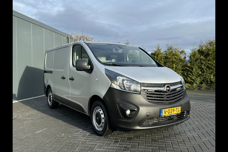 Opel Vivaro 1.6 CDTI 126 PK / L1H1 / 38.780 KM !! / 1e EIGENAAR / NAVI / CRUISE CONTROL / AIRCO / ACHTERKLEP