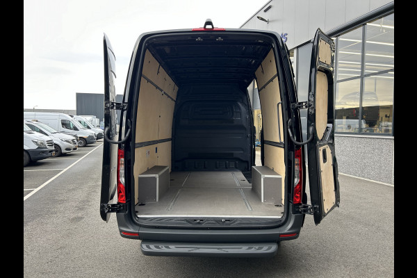 Mercedes-Benz Sprinter 317 CDI L2 H2 Automaat / MBUX / Camera / Carplay navigatie / Cruise control / Airco / 270 Graden achterdeuren