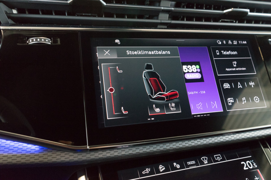 Audi Q8 60 TFSI e Competition Quattro / 2x S-line/ Luchtvering/ Standkachel/ Head-Up Display/ Panoramadak/ Trekhaak/ 340kW (463kW)