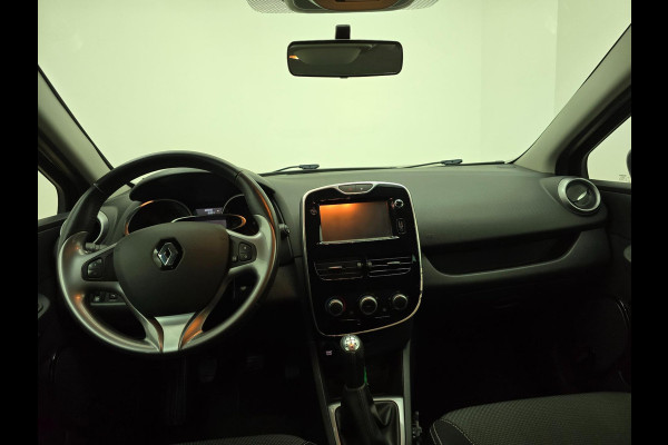 Renault Clio Occasion met cruisecontrol en parkeersensoren | Tweedehands Renault Clio zwart | Bass Reflex premium audio | ALJauto