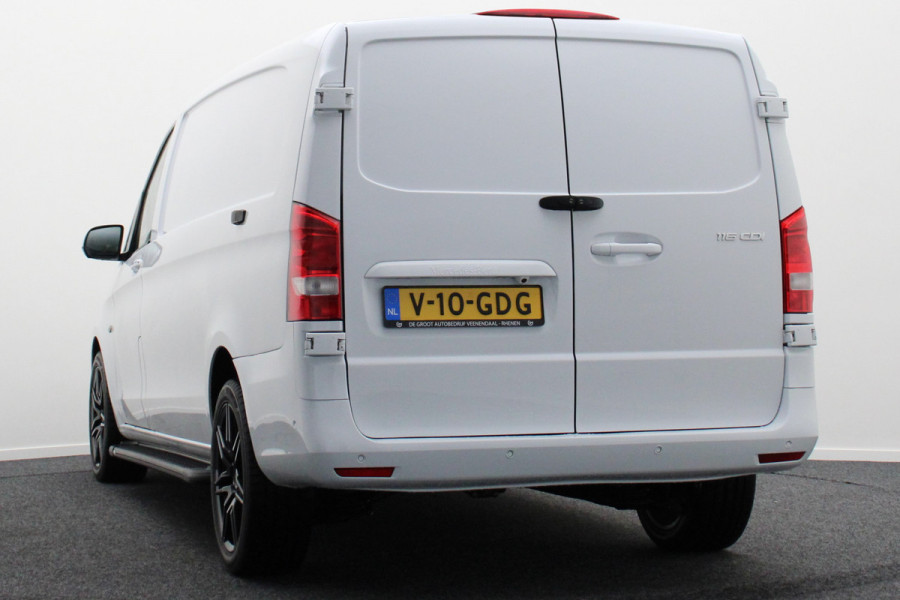 Mercedes-Benz Vito 116 CDI Extra Lang Automaat 3-Zits, Airco, Navigatie, Camera, Apple CarPlay, Cruise, Achterdeuren 270°